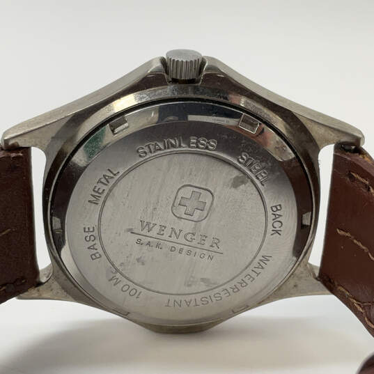 Designer Wegner Military Calendar Silver-Tone Dial Analog Wristwatch image number 4
