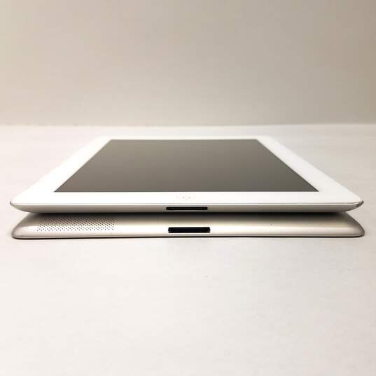 Apple iPad 2 (A1395) - Lot of 2 - LOCKED image number 7