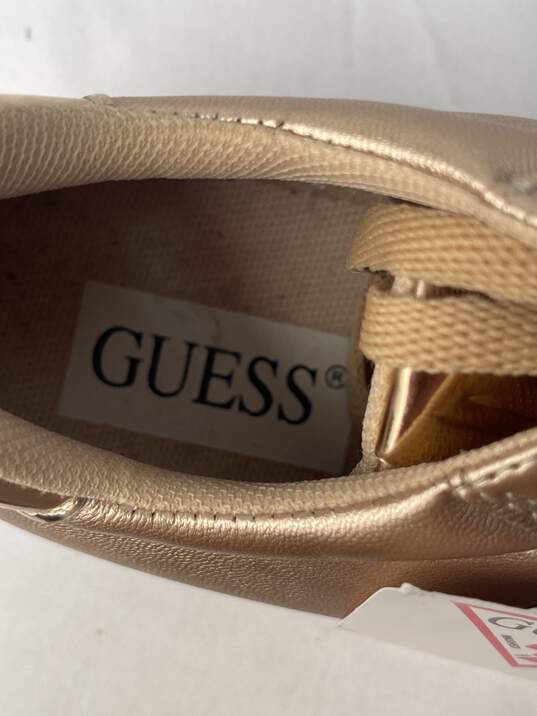 Womens Guess Gold Sneakers Size 26 EURO image number 5