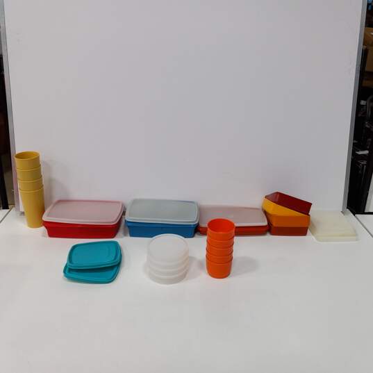Vintage Mixed Lot Tupperware Containers image number 1