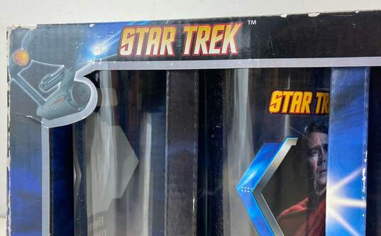Star Trek Set of Four 10 Oz. Glasses image number 2