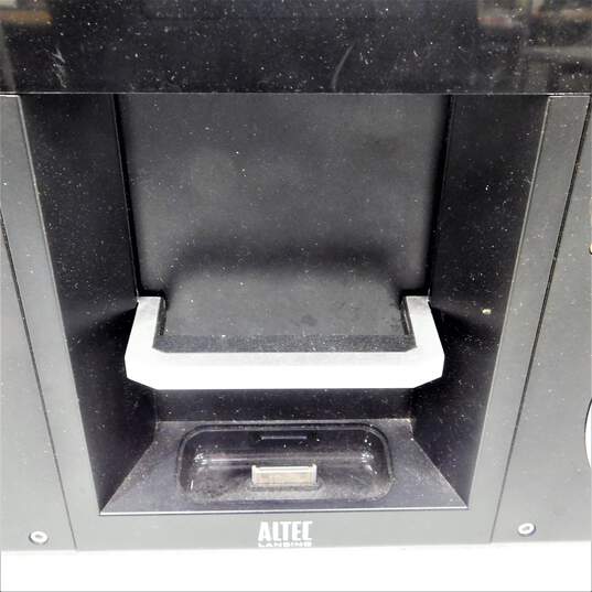 Altec Lansing Brand iMT810 Mix Model Portable Boombox image number 2