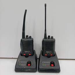 Pair of Motorola Radius SP50 Walkie Talkies alternative image