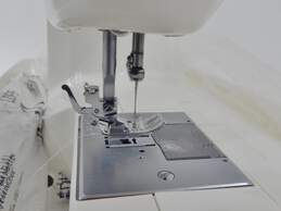 Brother Pacesetter PS-1000 Sewing Machine W/ Case alternative image