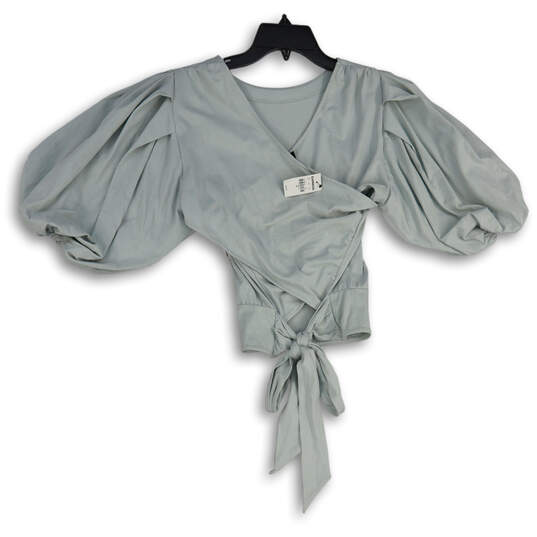 NWT Womens Gray Puff Sleeve Wrap V-Neck Tie Waist Cropped Blouse Top Size M image number 1