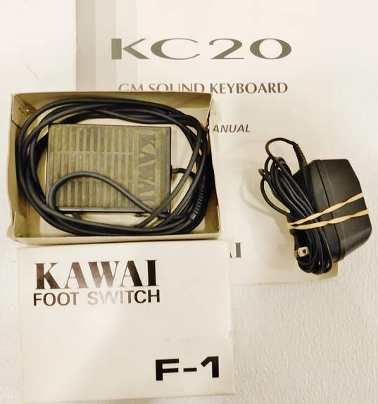 VNTG Kawai Brand KC20 Model GM Sound Keyboard Synthesizer w/ Accessories image number 8
