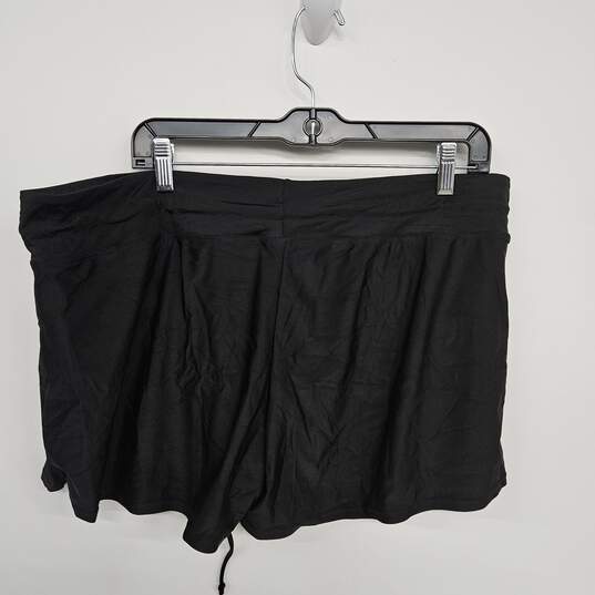 Black Shorts With Drawstring image number 3