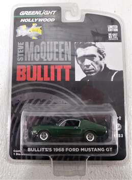 Greenlight Hollywood Steve McQueen Bullitt's 1968 Ford Mustang GT 1:64