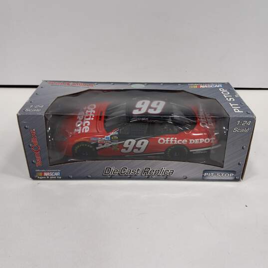3PC Nascar Assorted Die-Cast Replica Scaled Car Bundle image number 5