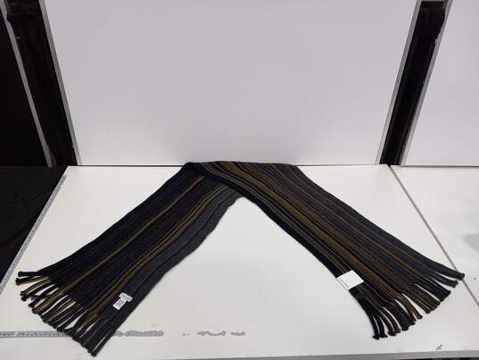 Calvin Klein Scarf NWT image number 1