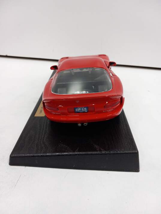 Maisto Special Edition Dodge Viper GTS 1997 1:18 image number 5