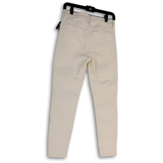 NWT Womens White Denim Light Wash Pockets Stretch Skinny Leg Jeans Sz 6X28 image number 2