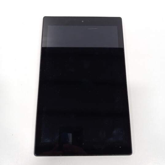 Amazon Fire HD 10 Tablet w/Case image number 6
