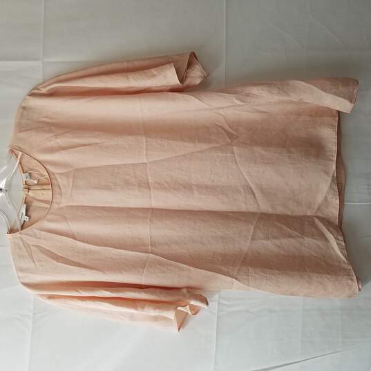 Vince Pink Triacetate Short Sleeved Top Womens Size M image number 1