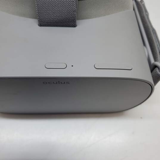 Oculus Go Standalone VR Headset Only image number 3