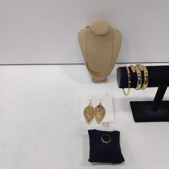 Bundle of Assorted Gold Toned Fashion Jewelry image number 1