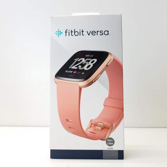 Fitbit Versa Fitness Tracker w/ Classic Band image number 2