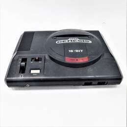 Sega Genesis Model 1 W/ 2 Controllers alternative image