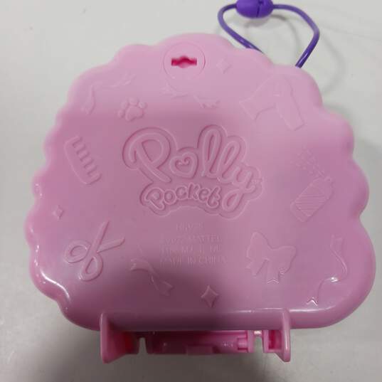 Pair Of Polly Pocket Playsets image number 2