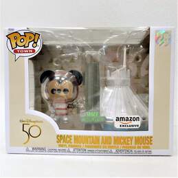 Funko Pop! Town 28 Walt Disney World 50 Space Mountain and Mickey Mouse (Amazon Exclusive)