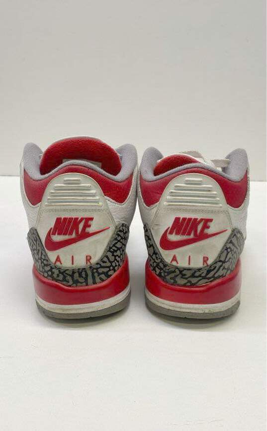 Nike Air Jordan 3 Retro Sneakers Size Women 7.5 image number 4