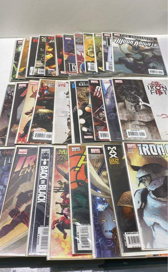 Marvel Comic Books Box Lot image number 2