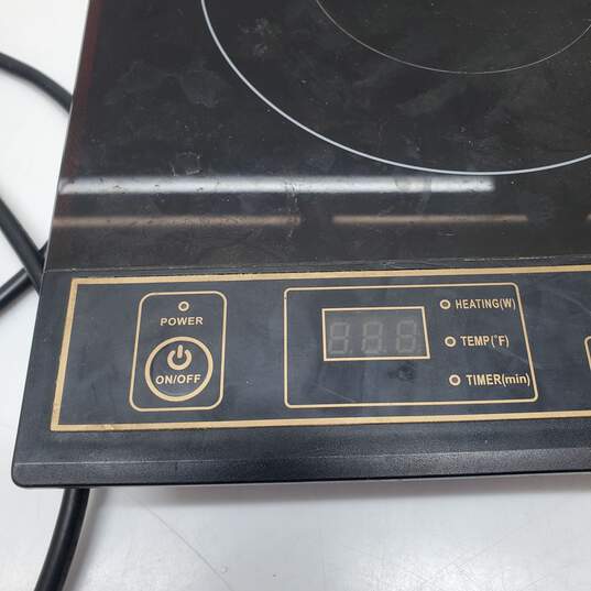 Duxtop Induction Cooktop Tested Powers ON image number 4