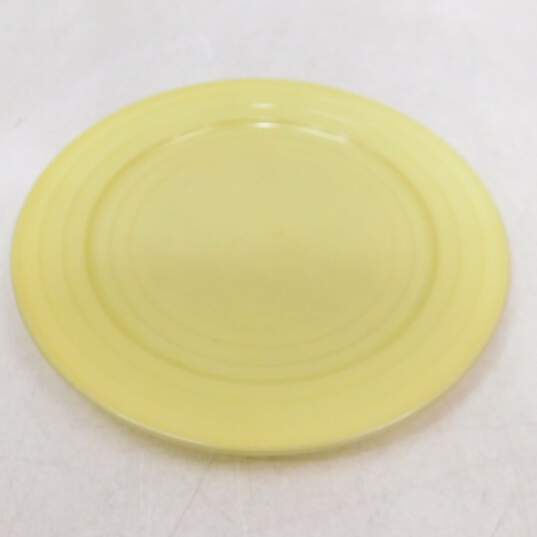 Vintage Hazel Atlas Moderntone Platonite Pastel Yellow Cup & Saucer w/ 2 Dinner Plates image number 2