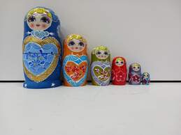 Hand Painted Babushka Russian Nesting Dolls