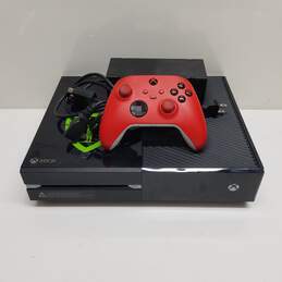 Microsoft Xbox One 500GB Console Bundle with Controller #2