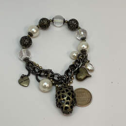 Designer Betsey Johnson Two-Tone Fashionable Pearl Heart Charm Bracelet alternative image