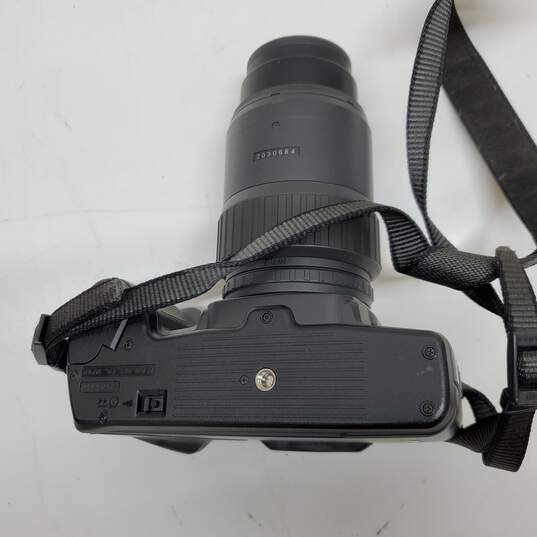 Pentax SF10 35mm Film Camera Bundle with 2 lenses & Bag image number 5