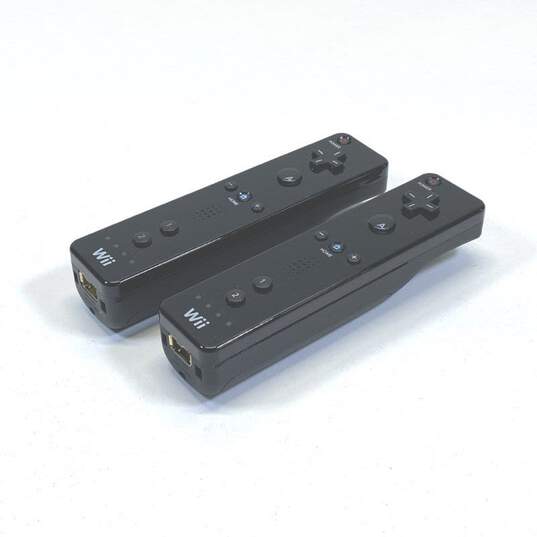 Set Of 2 Nintendo Wii Remotes- Black image number 1