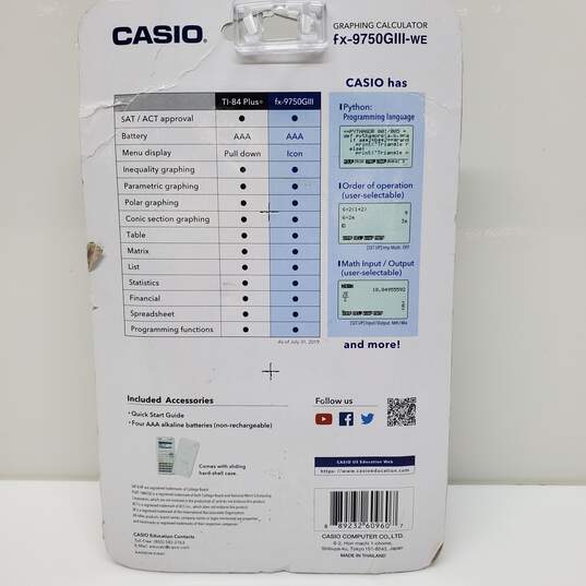 VTG. Casio Sealed Untested* FX-9750Gii-WE Graphing Calculator White image number 3