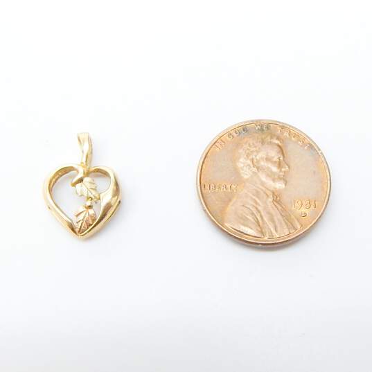 10K Yellow & Rose Gold Etched Leaf Open Heart Pendant 1.0g image number 5