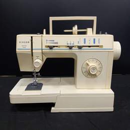 Vintage Singer Merritt 4525 Sewing Machine in Case alternative image