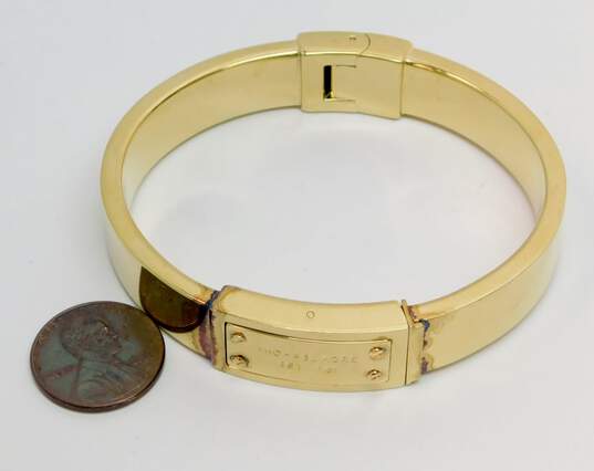 Designer Michael Kors MKJX251710 Hinged Bangle Bracelet image number 6