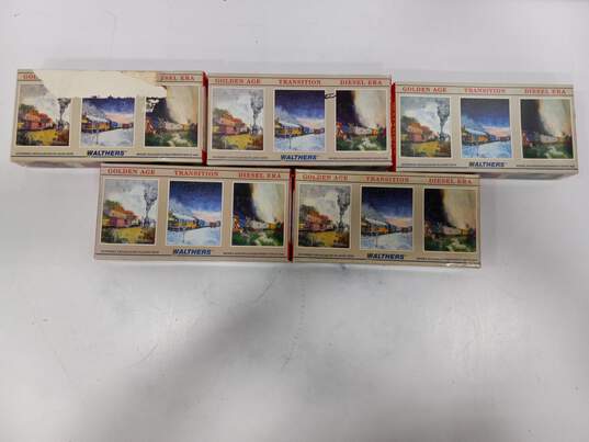 Bundle Of 5 Walthers Train Cars & Accessories IOBs image number 1