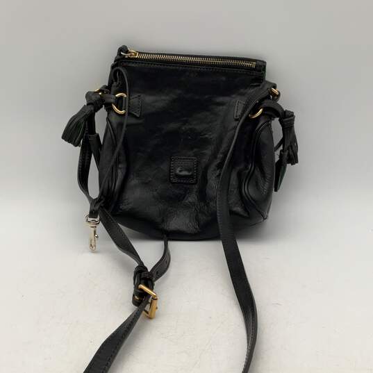 Dooney & Bourke Womens Black Leather Tassel Adjustable Strap Crossbody Bag Purse image number 1