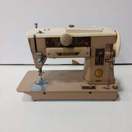 Vintage SINGER Model 401a Zig-Zag Sewing Machine
