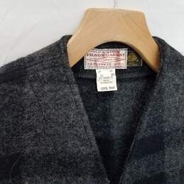 Vintage Filson Garment Buffalo Plaid Mackinaw Vest Size 36. 100% Virgin Wool USA alternative image