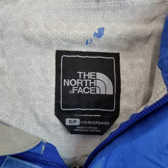 The North Face cornflower blue zip windbreaker jacket women's S image number 3