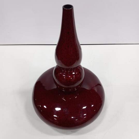 Red Decorative Ceramic Vase image number 2