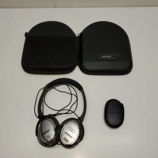 Untested Bose Quiet Comfort 3 Over the Ear Headphones P/R image number 1