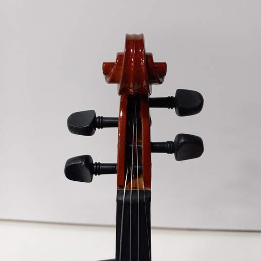 1/2 Violin w/Black Case image number 3