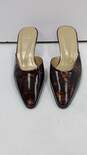 Stuart Weitzman Women's Brown/Black Heeled Pointed Toe Mules Size 7m image number 2