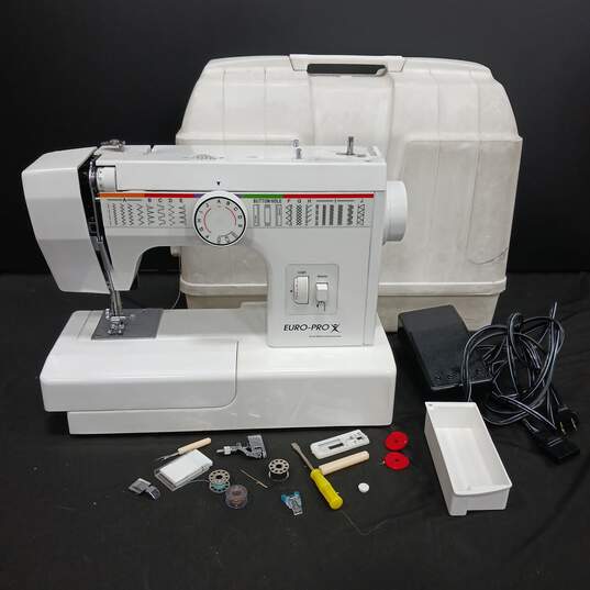 Euro-Pro White Sewing Machine In Case Model EP382 image number 1