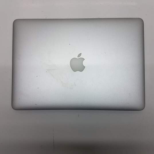 2015 MacBook Air 13in Laptop Intel i5-5250U CPU 4GB RAM 128GB HDD image number 3