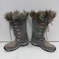Women's Clarks Grey Boots Size 7.5 image number 2
