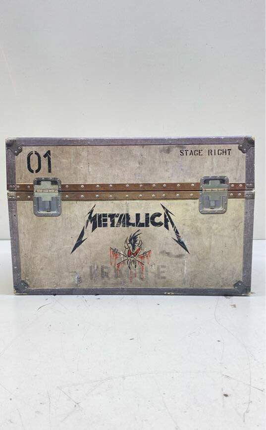 Metallica Live Shit: Binge & Purge VHS & CD Box Set image number 3